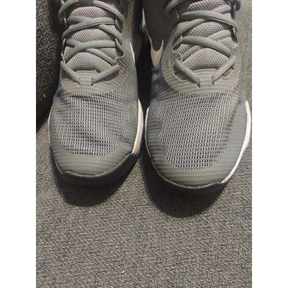 Nike Men's Air Max Alpha Trainer 5 Gray Sz10.5 Gym Workout Lifting Shoes Sneaker